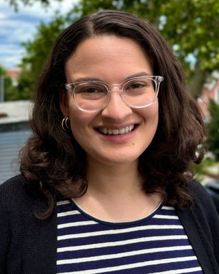Photo of Melissa Feinman, Licensed Master Social Worker, LMSW