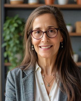 Photo of Laura Rabinovitz, Clinical Social Work/Therapist, LICSW