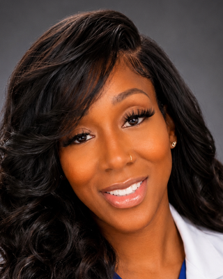 Photo of Latoya Evans, Psychiatric Nurse Practitioner, DNP, PMHNP