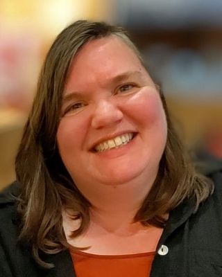 Photo of Laura Bruton, Psychotherapist, MSc, MUKCP