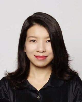 Photo of ZHAO LI, Registered Psychotherapist (Qualifying), MACP, MEd, LLM