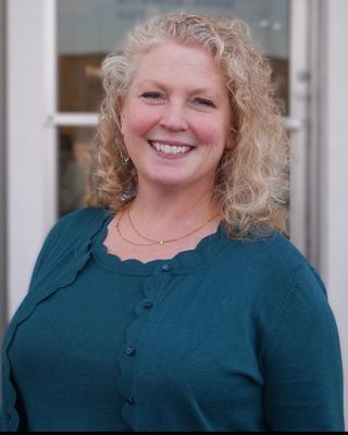 Photo of Carrie Fraser, LMFT, SD, Marriage & Family Therapist