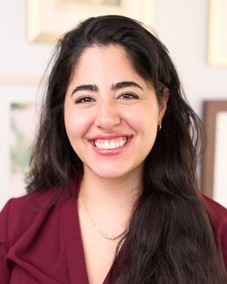 Photo of Aziza El Banna, Marriage & Family Therapist Associate, LAMFT