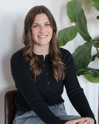 Photo of Claire DeBenedetto, Marriage & Family Therapist, MS, LMFT