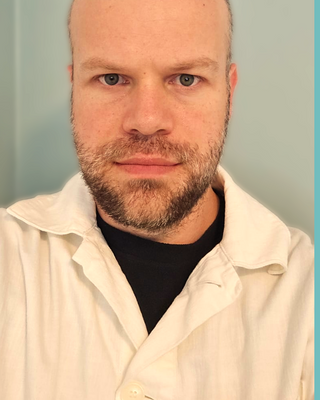 Photo of Louie Richter, Psychologist