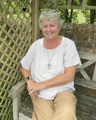 Photo of Nicola Ward, Counsellor, DCounsPsych, MNCPS Acc.