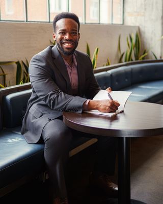 Photo of Edward Sackey, Registered Psychotherapist (Qualifying), BA