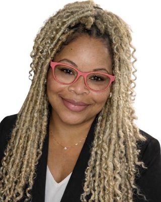 Photo of Tiffany Settles, Licensed Mental Health Counselor, MS