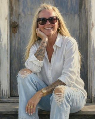 Photo of Shelley Hurst - Simcoe County Psychotherapy, Psychiatric Nurse, CNP/CPN, RPN