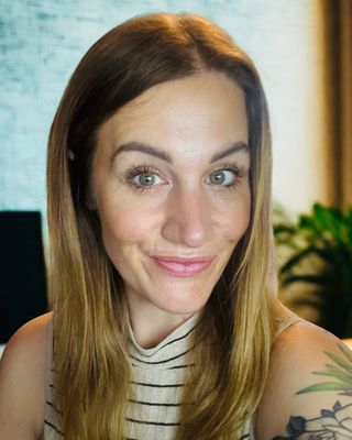 Photo of Samantha Rayne McCarthy, Psychotherapist, MA, MBABCP