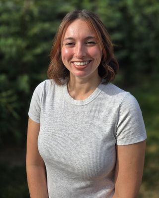 Photo of Alli Nadow, Professional Counselor Associate