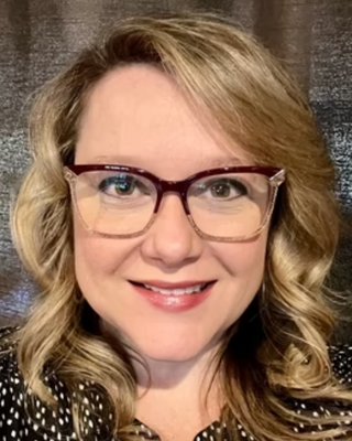 Photo of Mauree Whitaker, Psychiatric Nurse Practitioner