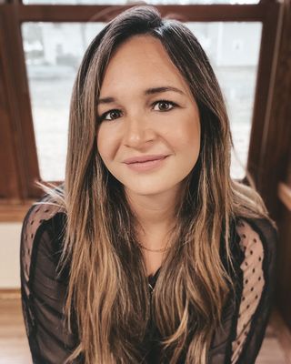 Photo of Holly McMahon, Counselor, MS, LPC, CMHIMP, CNC, RYT