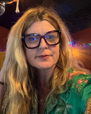 Photo of Justine West Osborne, Marriage & Family Therapist, LMFT