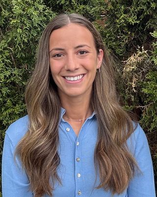 Photo of Zeesy Halpern, Registered Psychotherapist (Qualifying)