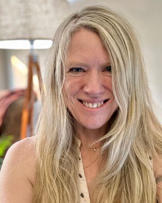 Photo of Gena Hunsaker, Clinical Social Work/Therapist, LCSW