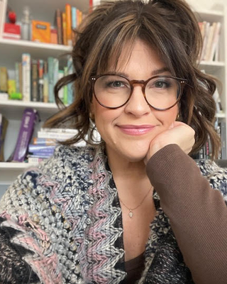 Photo of Holly Tofanelli, Marriage & Family Therapist, MA, LMFT