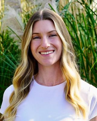 Photo of Margaret Rainey, Marriage & Family Therapist Associate, MA, AMFT