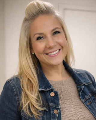 Photo of Jennifer Barnett, Licensed Mental Health Counselor, MA, LMHC, EMDR