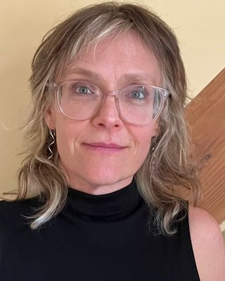 Photo of Kasia May, Psychotherapist, UKCP Trainee