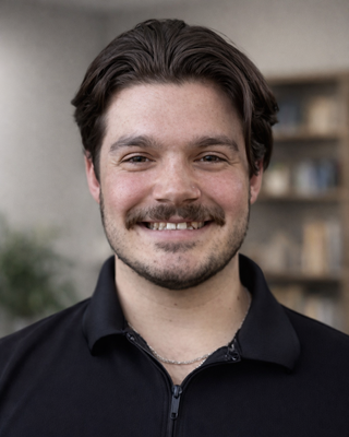 Photo of Emmett Manzer Theythem, Clinical Social Work/Therapist, LCSW-A