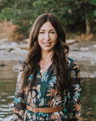 Photo of Renee Prins, Registered Provisional Psychologist, MACP