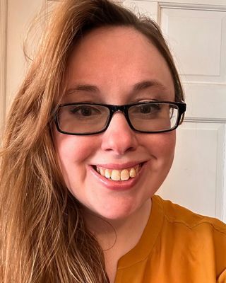 Photo of Devon Elizabeth Potter, MHC