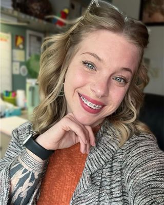 Photo of Sydney Garrett, Licensed Clinical Social Worker Associate, MSW, LCSWA