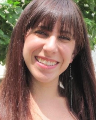 Photo of Courtney Baron, MA, LPC, Licensed Professional Counselor