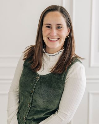 Photo of Lauren Barnett, Clinical Social Work/Therapist, LCSW