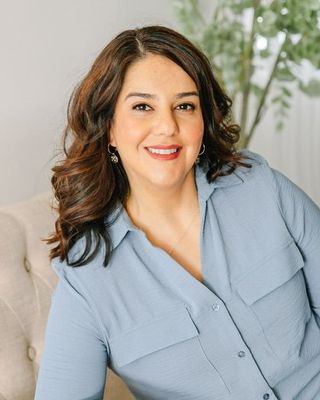 Photo of Edith Munguia, Marriage & Family Therapist, MS, LMFT