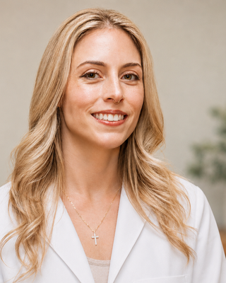 Photo of Cassandra Os, Psychiatric Nurse Practitioner, DNP