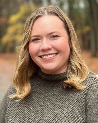 Photo of Annie Lynch, Pre-Licensed Professional in Warrington, PA