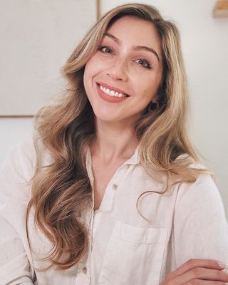 Photo of Erika Koch-Weser. Navigating Narcissism, Clinical Social Work/Therapist, LCSW, NATC