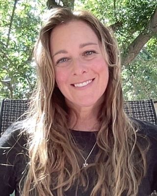 Photo of Tally Iskovitz, Counselor, LPC