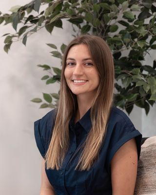 Photo of Alex Kelley, Pre-Licensed Professional