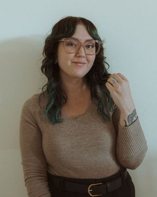 Photo of Brona Davids, Psychologist, Psy.D.