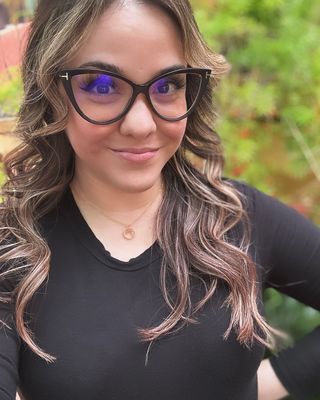 Photo of Monique Valle, Marriage & Family Therapist Associate, MS, AMFT, QTAP