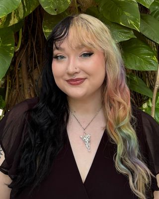 Photo of Emily Stevens - Lucidity Healing LLC, Pre-Licensed Professional, MSW, RCSWI