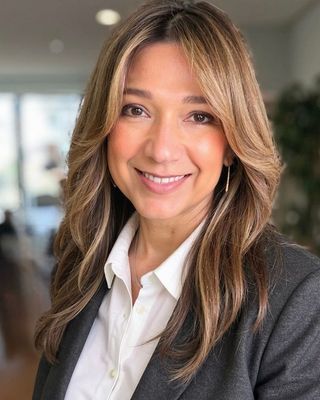 Photo of Maira Vega Grove, MS, MFT