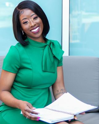 Photo of Shantel P, Clinical Social Work/Therapist, MSW, LCSW