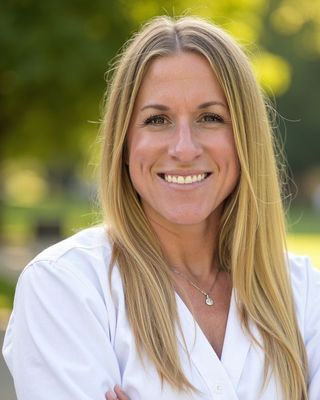 Photo of Kristi Thompson - New Growth Counseling, Clinical Social Work/Therapist, MSW, LCSW