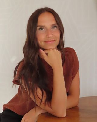 Photo of Molly Horsfield, Marriage & Family Therapist Associate, MA, AMFT