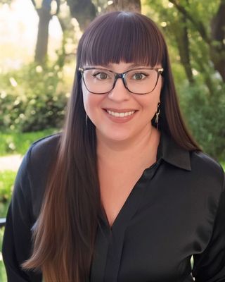 Photo of Theresa Howles, Licensed Master Social Worker, MSW, LMSW