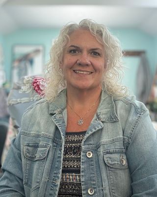 Photo of Kimberly Davis, Counselor, LMHC, CCMHC, NCC