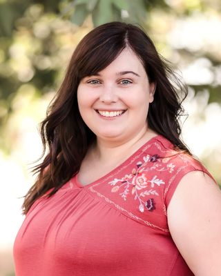 Photo of Allison Nimlos, Marriage & Family Therapist, MA, LMFT, CDCES