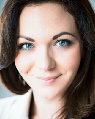 Photo of Dr. Julie Vinci, Marriage & Family Therapist, PhD