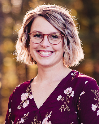 Photo of Sydney Davis, Counselor in Oscoda County, MI