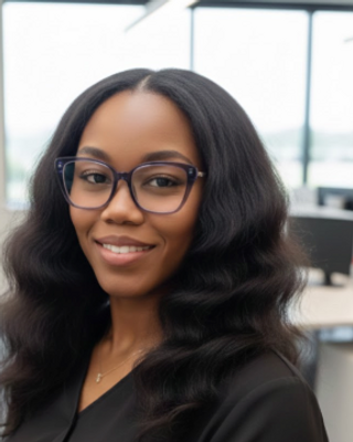 Photo of LaConstance Simmons, PMHNP