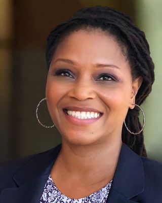 Photo of Dr. Tamara C. Holmes, DSW, LCSW, Clinical Social Work/Therapist